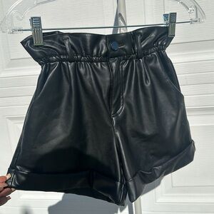 Zara faux leather short